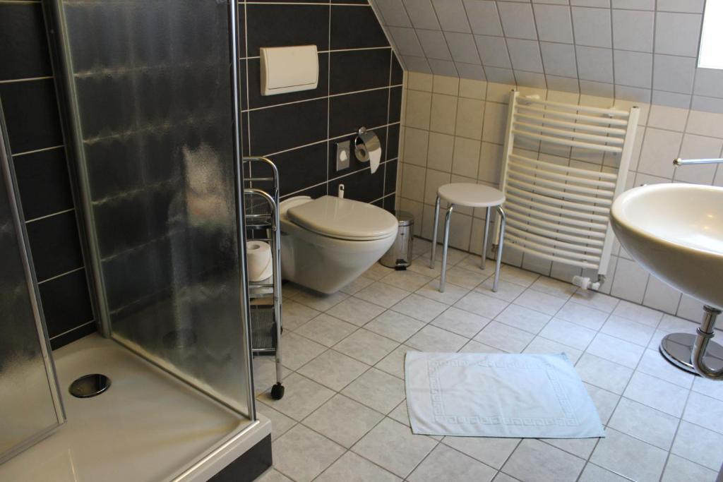 Gasthof Zur Guten Quelle Schwerin  Phòng bức ảnh